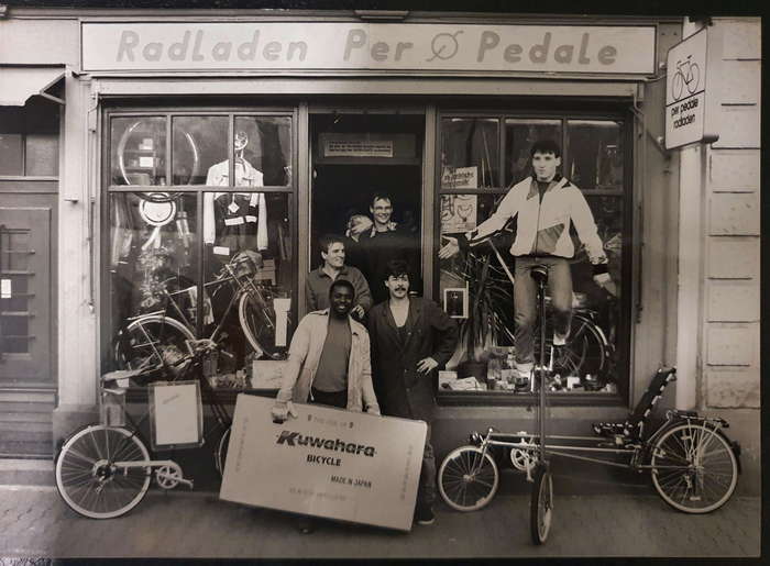 Fahrradladen Per Pedale in Bockenheim - Freunde bei der Arbeit (Foto: privat)